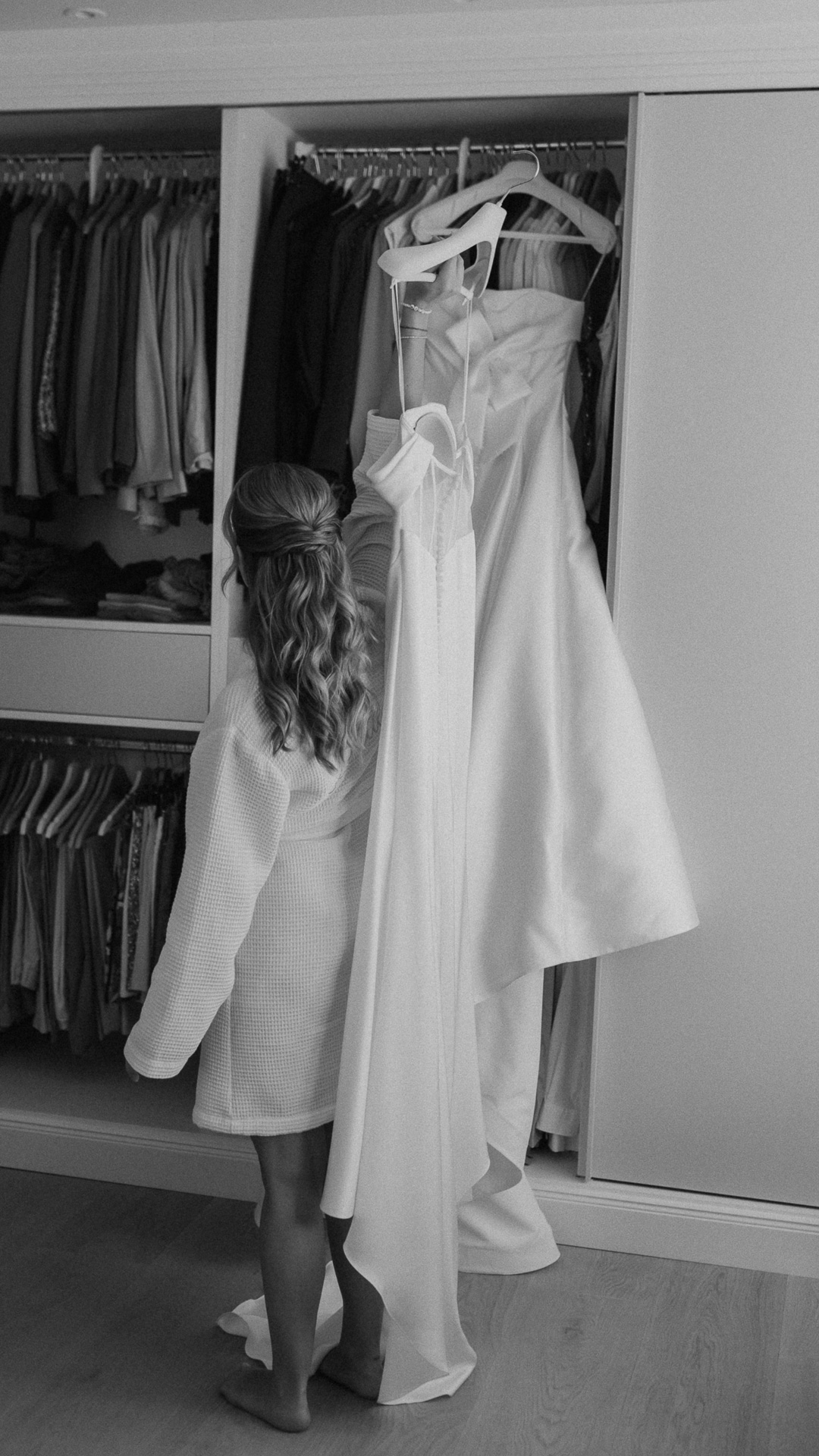 F49A0290_FB_Instagram